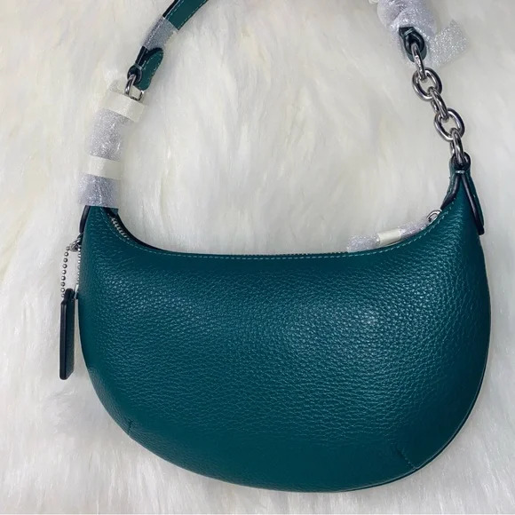 Coach - Picture 4 of 13